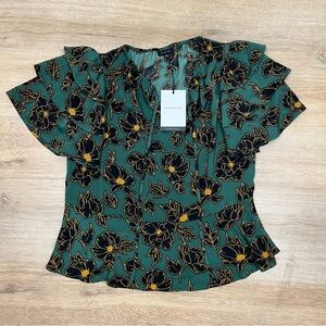 Who What Wear Green Ruffled Short Sleeve Blouse